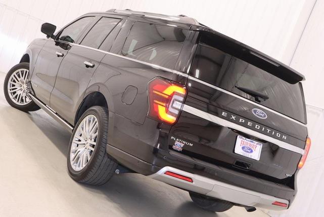 Photo of 2024 Agate Black Metallic Ford Expedition Max