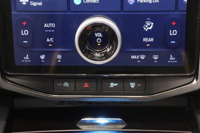 Photo of 2024 Agate Black Metallic Ford Expedition Max