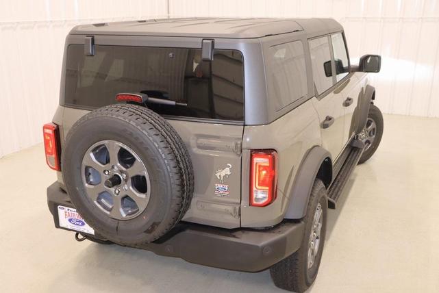 Photo of 2025 Gray Ford Bronco