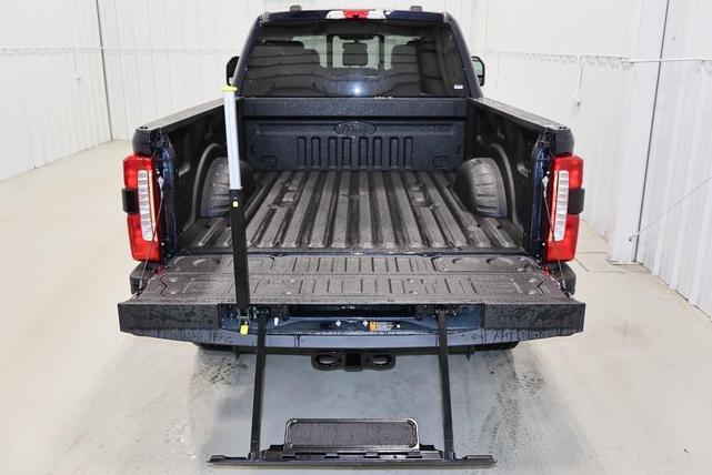 Photo of 2025 Antimatter Blue Metallic Ford F-350
