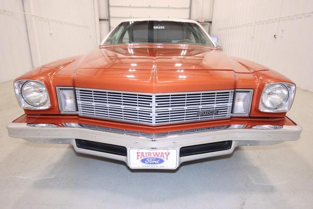 Photo of 1975 Orange Buick Century