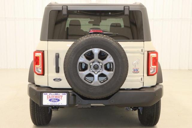 Photo of 2025 Desert Sand Ford Bronco