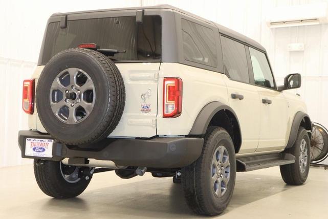Photo of 2025 Desert Sand Ford Bronco