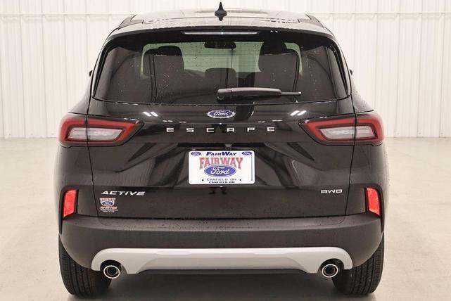 Photo of 2026 Agate Black Ford Escape