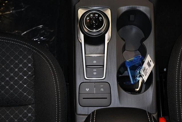 Photo of 2026 Agate Black Ford Escape