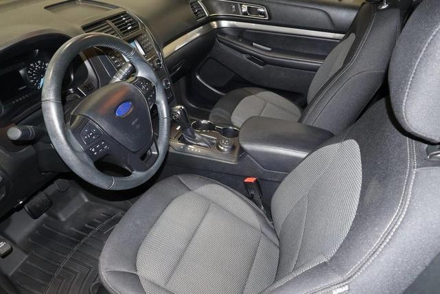 Photo of 2019 Agate Black Metallic Ford Explorer