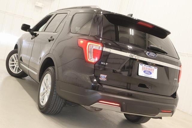 Photo of 2019 Agate Black Metallic Ford Explorer