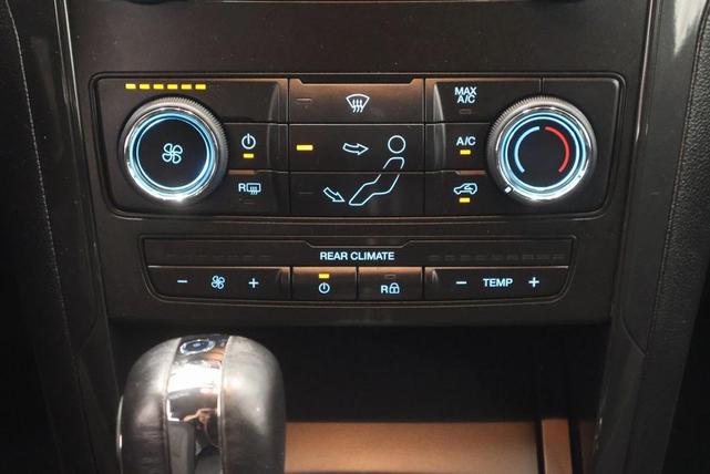 Photo of 2019 Agate Black Metallic Ford Explorer