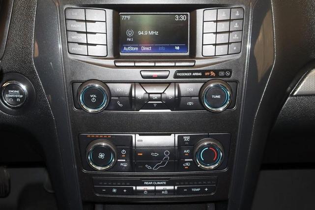 Photo of 2019 Agate Black Metallic Ford Explorer