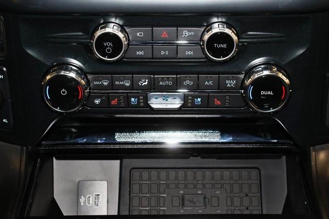Photo of 2025 Oxford White Ford F-150
