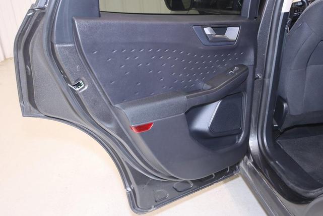 Photo of 2020 Magnetic Metallic Ford Escape