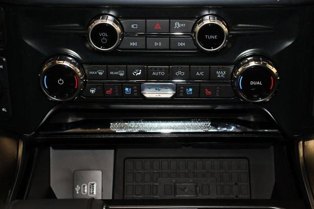 Photo of 2025 Space White Metallic Ford F-150