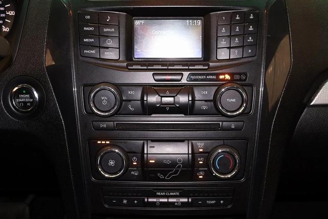 Photo of 2017 Oxford White Ford Explorer
