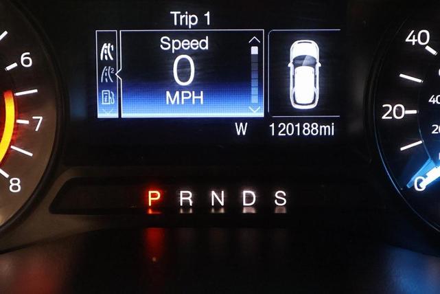 Photo of 2017 Oxford White Ford Explorer