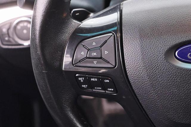 Photo of 2017 Oxford White Ford Explorer