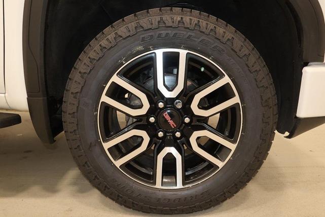 Photo of 2021 Summit White GMC Sierra 1500