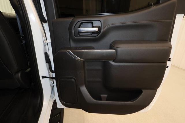 Photo of 2021 Summit White GMC Sierra 1500