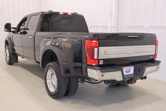 Photo of 2020 Agate Black Metallic Ford F-450
