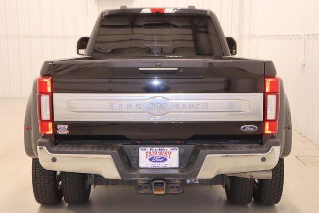 Photo of 2020 Agate Black Metallic Ford F-450