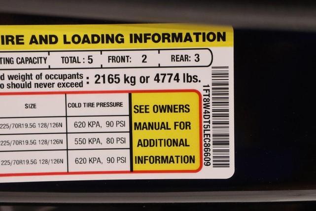 Photo of 2020 Agate Black Metallic Ford F-450