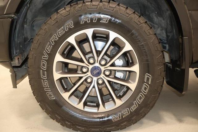 Photo of 2019 Agate Black Metallic Ford F-150