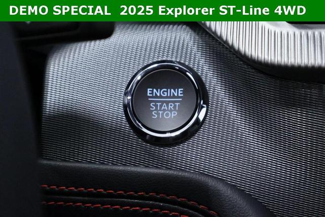 Photo of 2025 Agate Black Metallic Ford Explorer