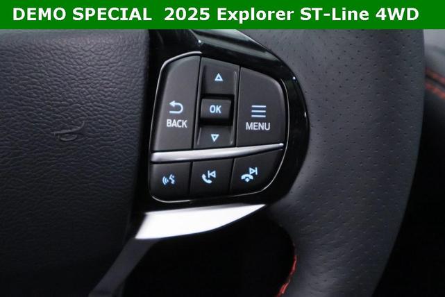 Photo of 2025 Agate Black Metallic Ford Explorer