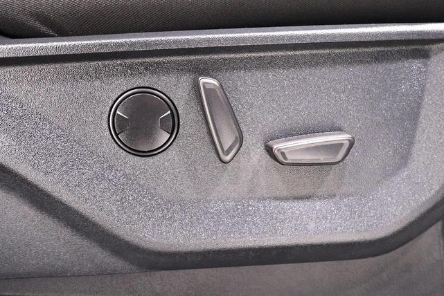 Photo of 2025 Space White Metallic Ford F-150