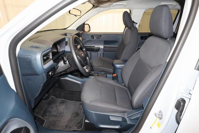 Photo of 2025 Space White Metallic Ford Maverick