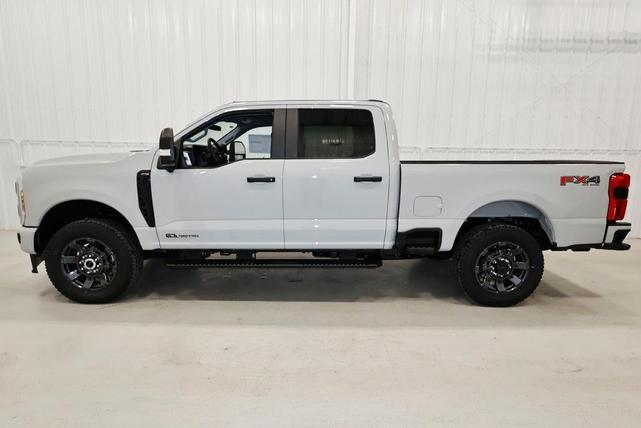 Photo of 2025 Avalanche Ford F-350