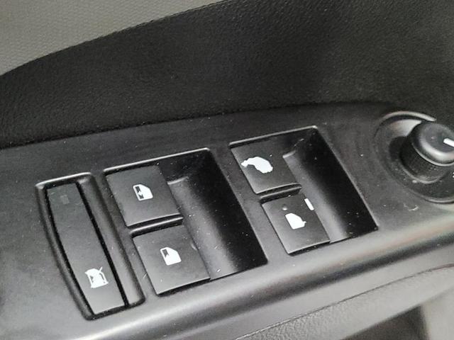 Photo of 2019 Summit White Chevrolet Sonic