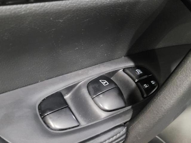 Photo of 2018 Gun Metallic Nissan Rogue