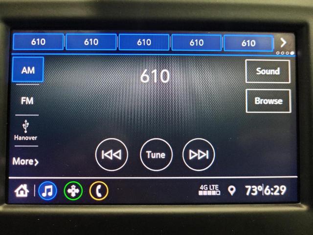 Photo of 2020 Mosaic Black Metallic Chevrolet Equinox