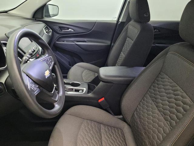 Photo of 2020 Mosaic Black Metallic Chevrolet Equinox