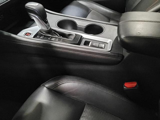 Photo of 2020 Super Black Nissan Altima