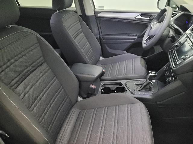 Photo of 2023 Pyrite Silver Metallic Volkswagen Tiguan