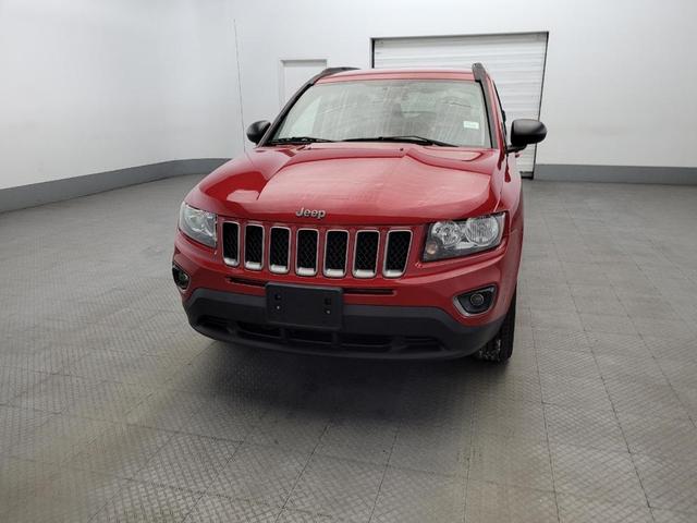 Photo of 2017 Redline 2 Coat Pearl Jeep Compass