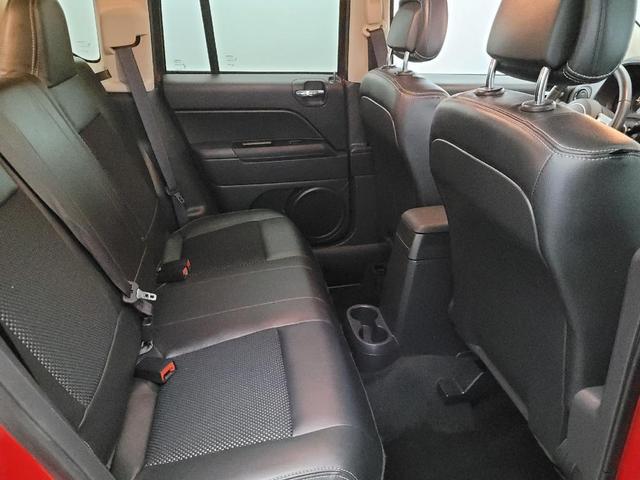 Photo of 2017 Redline 2 Coat Pearl Jeep Compass