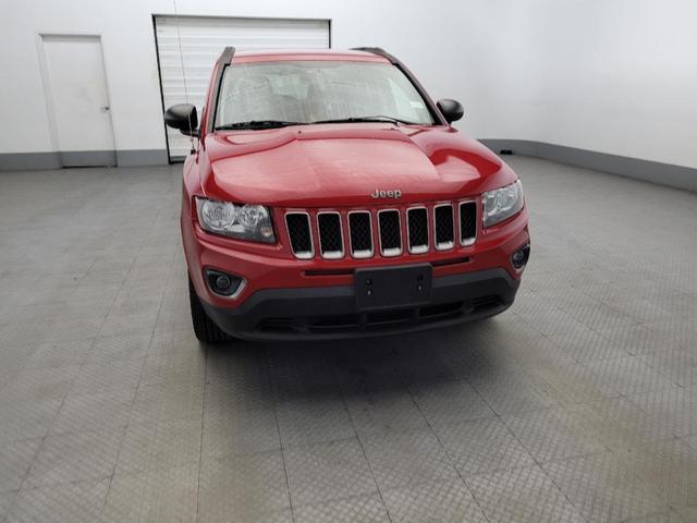 Photo of 2017 Redline 2 Coat Pearl Jeep Compass