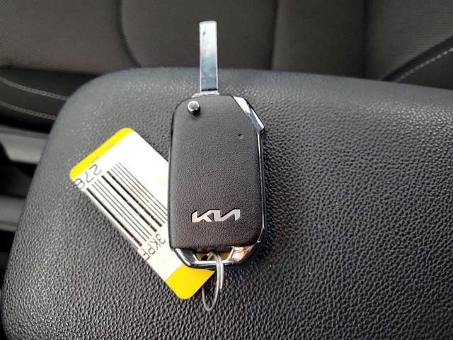 Photo of 2022 Black Kia Forte