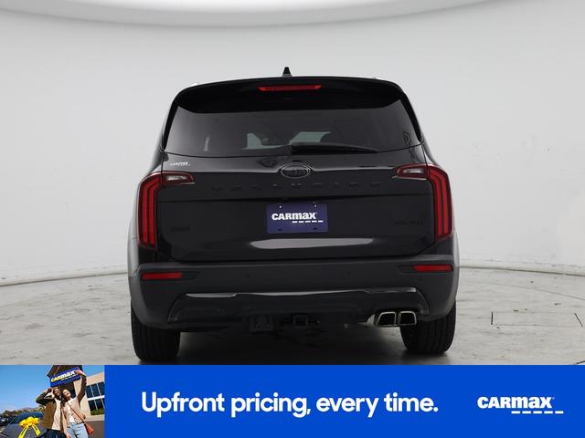 Photo of 2021 Black Kia Telluride