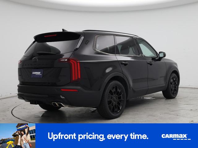 Photo of 2021 Black Kia Telluride