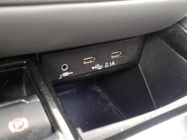 Photo of 2022 Gray Subaru Outback
