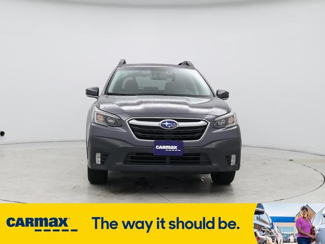 Photo of 2022 Gray Subaru Outback