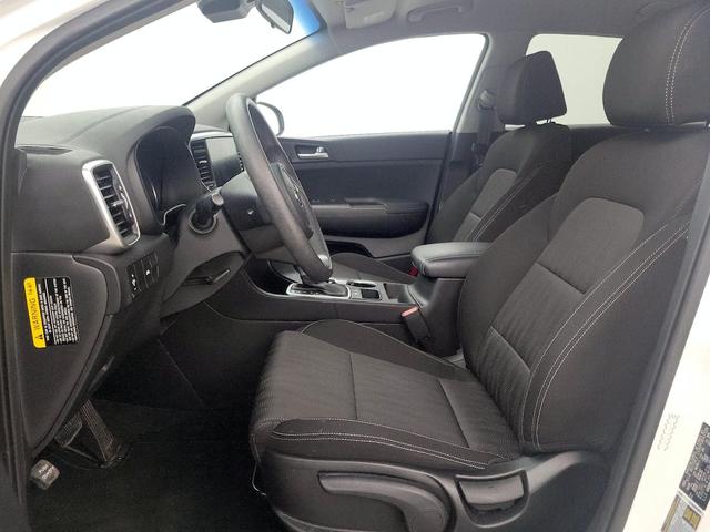 Photo of 2021 White Kia Sportage