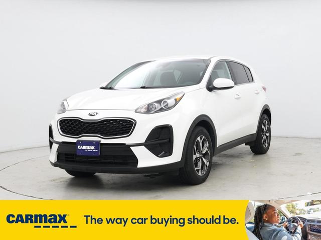 Photo of 2021 White Kia Sportage