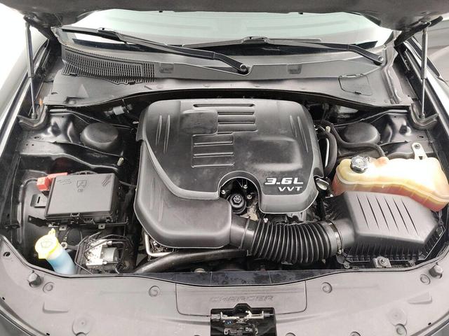 Photo of 2021 Black Dodge Charger
