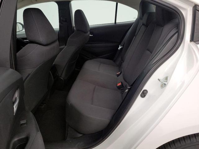 Photo of 2021 White Toyota Corolla