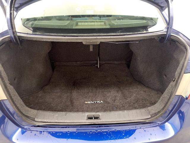 Photo of 2019 Blue Nissan Sentra