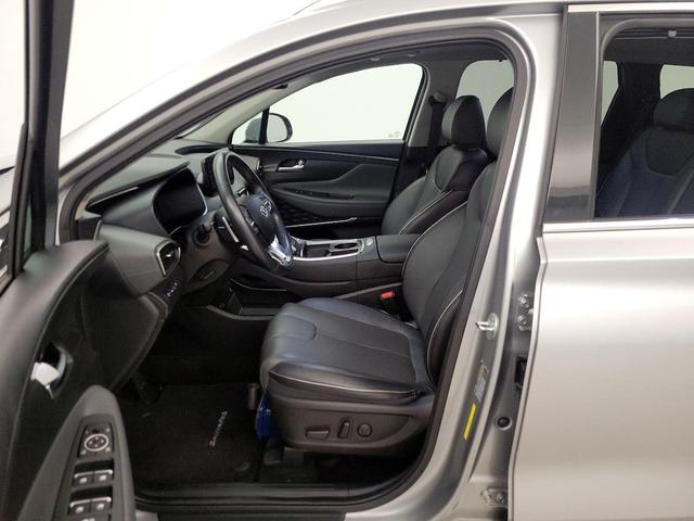Photo of 2022 Silver Hyundai SANTA FE
